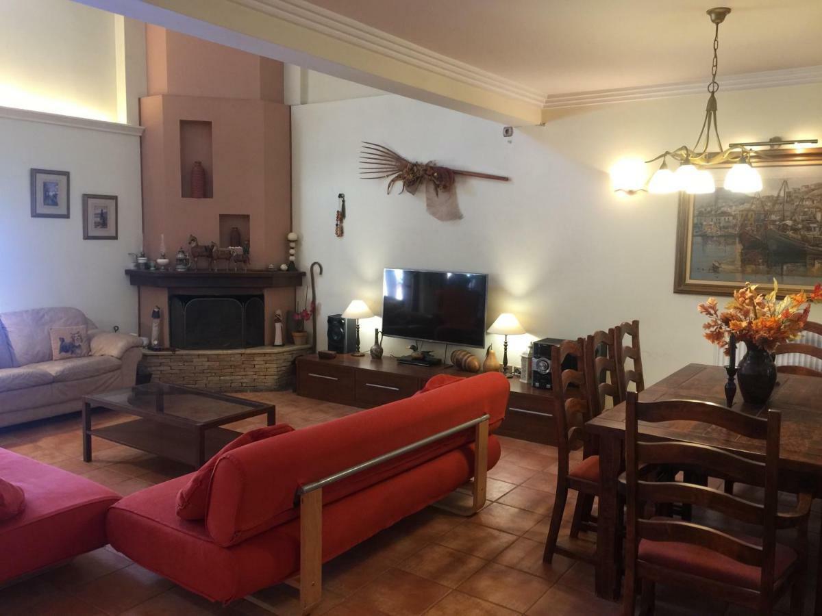 Rafina Great Feeling Villa 外观 照片